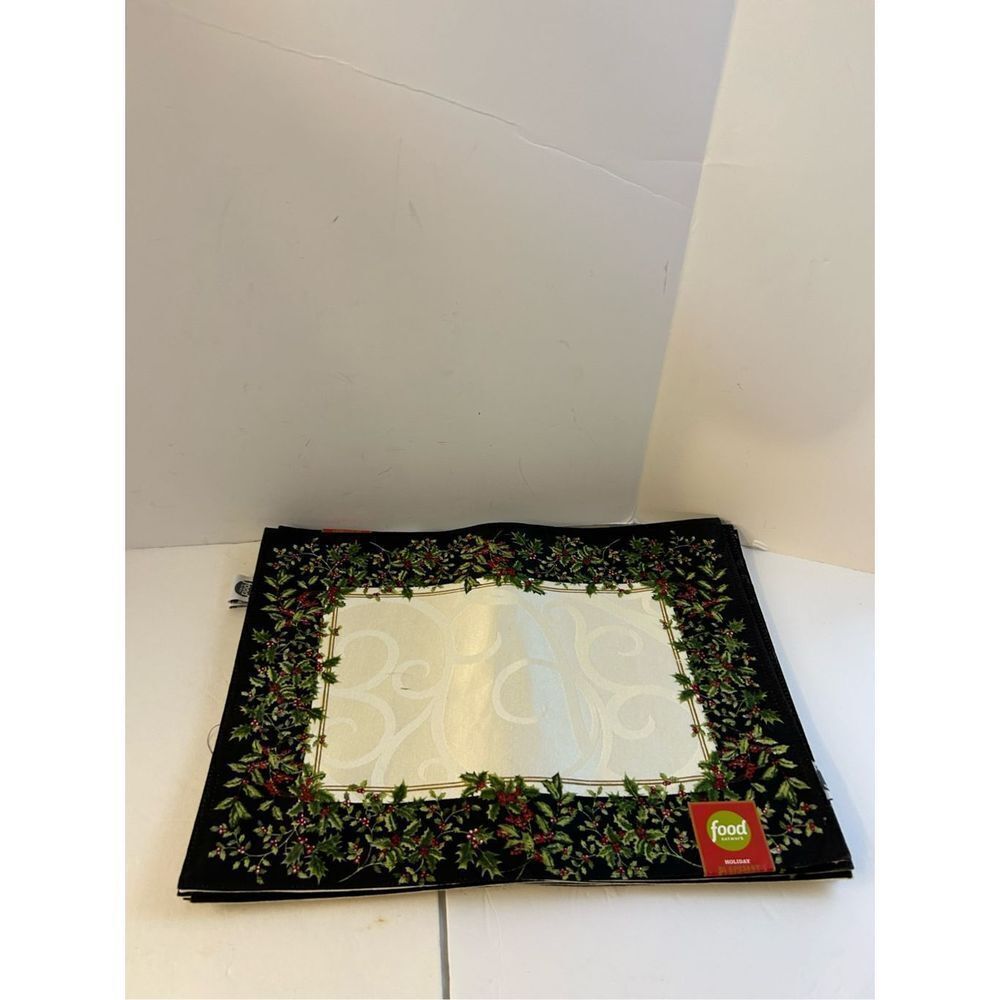 8 Food Network placemats ivory‎ holly patch Christmas Holiday Decorations 19x14"